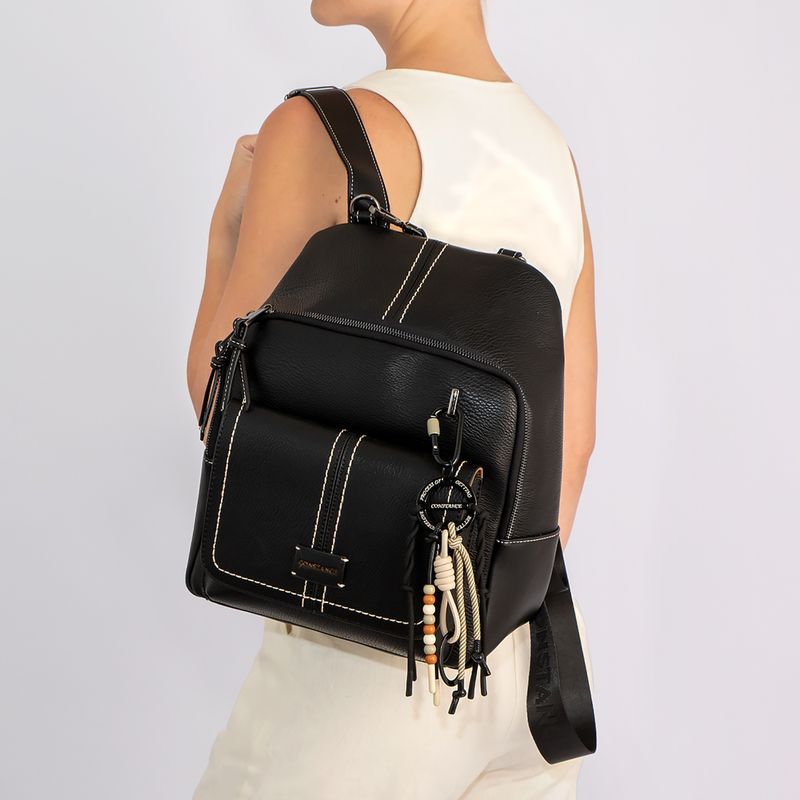 Mochila Preta Chaveiro - Constance Calçados