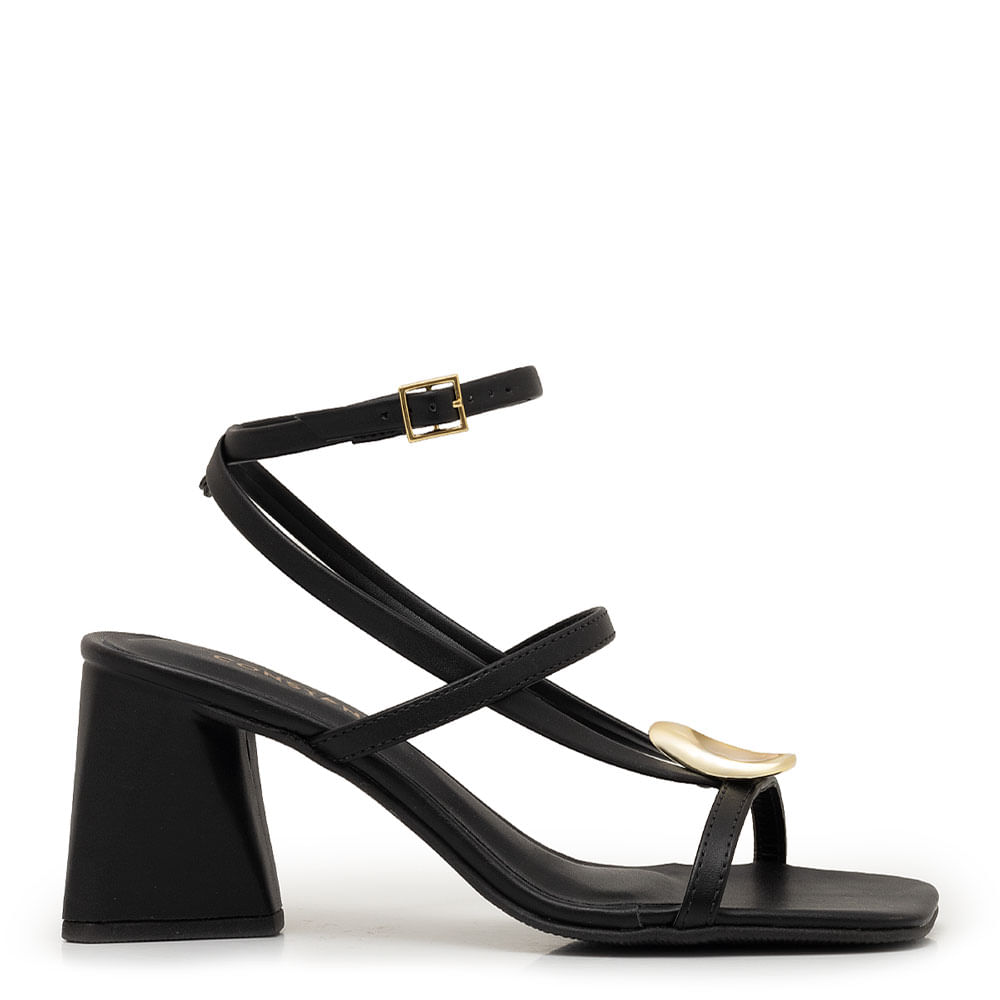 Sandálias: confira as diversas opções Constance Calçados