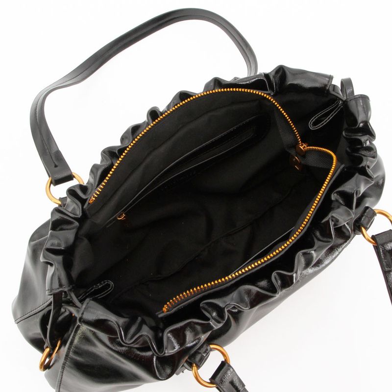 Bolsa de Ombro Franzida Preta - Constance Calçados